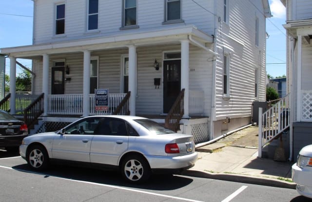 254 S MULBERRY STREET - 254 South Mulberry Street, Hagerstown, MD 21740