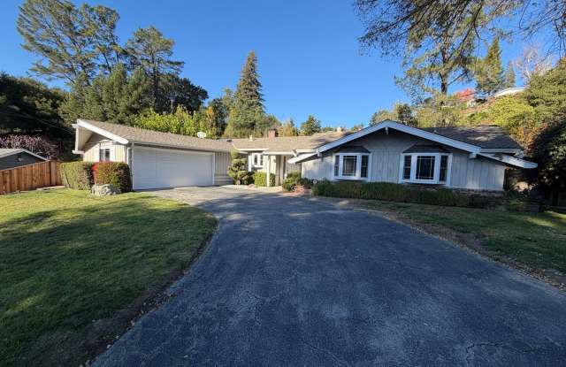 Photo of 4 Bed 2 bath in Orinda