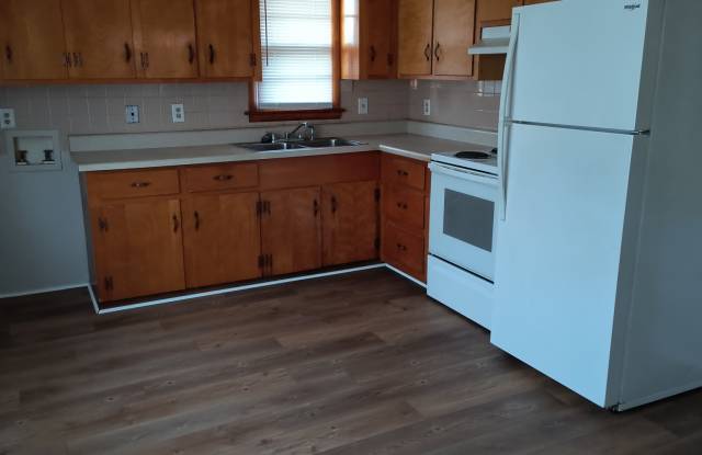 308 Twin Oak Drive - A