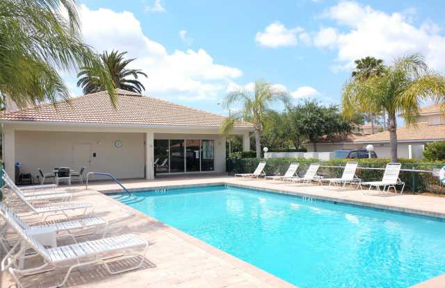 Annual Fully Furnished Second Floor Condo in L Pavia with a Community Pool!