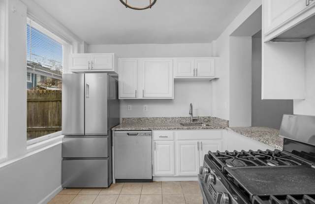 Beautifully Renovated 3 Bedroom 2.5 Bathroom Rental with study in McElderry Park VOUCHER Holders Wanted