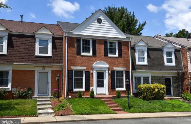 Photo of 14 FENCELINE Drive