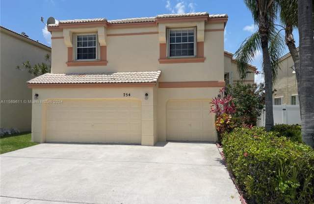 754 NW 156th Ave