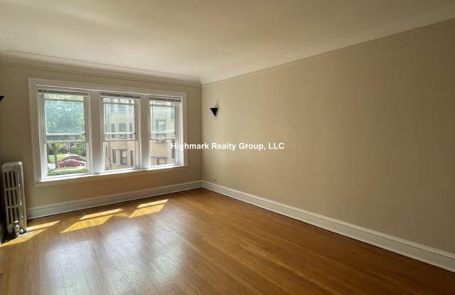 Photo of 1918 West Morse Ave.