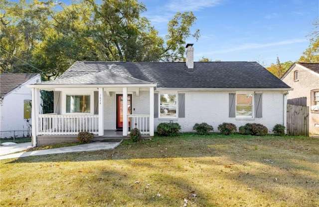 Photo of 1674 Browning Street SW