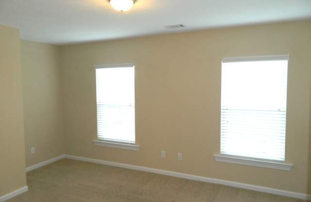 Home For Rent - 835 Williford Run Drive Grovetown, GA 30813