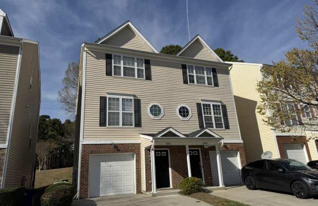 2212 Persimmon Ridge Drive