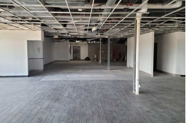 13810 - 13820 Lakeside