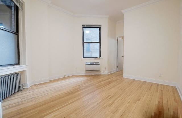 Photo of 210 East 83rd Street