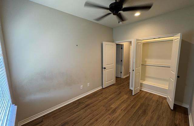 5670 Shadowbend Circle W Unit 106 - 1