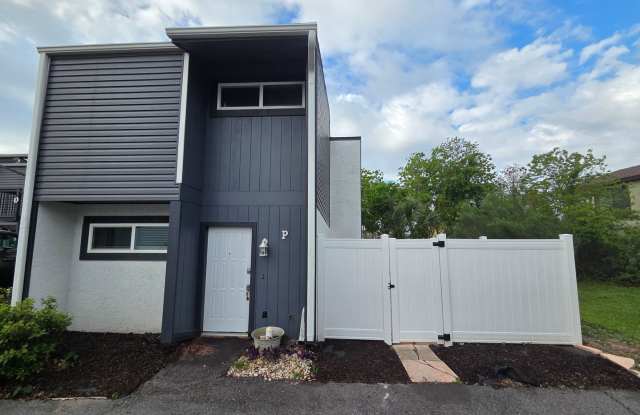 Newly Renovated Townhome near Grand Lagoon in PCB!