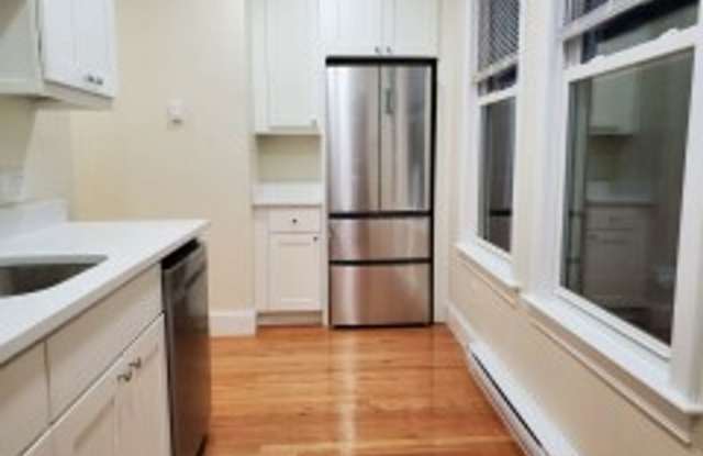 Renovated Brookline / Coolidge Corner 4 Bed/2 Bath on Harris St for September 1st. NO BROKER FEE