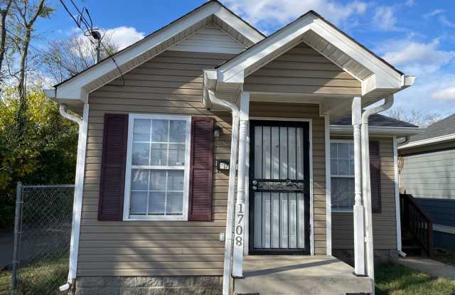 1708 Underwood Street Nashville, TN 37208