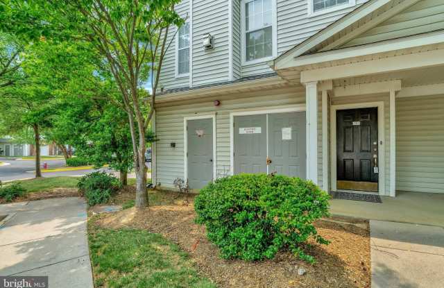 13112 MARCEY CREEK ROAD - 13112 Marcey Creek Road, McNair, VA 20171