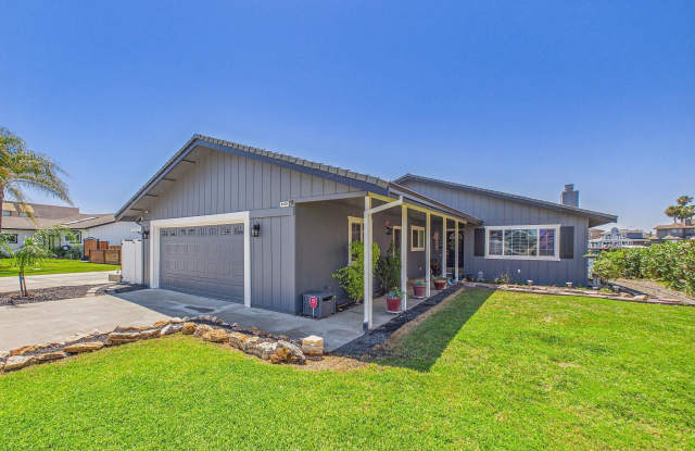 4910 Cabrillo Pt