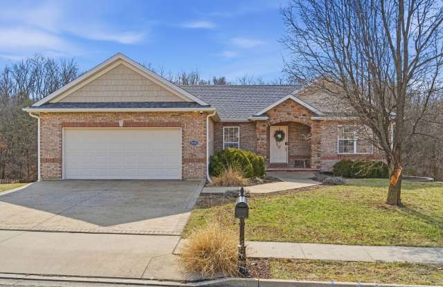 5 bed/ 3 bath Single Family Home.