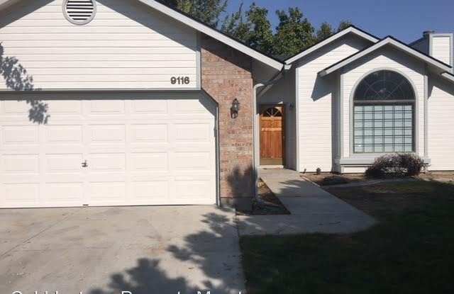 9116 W Lorinda