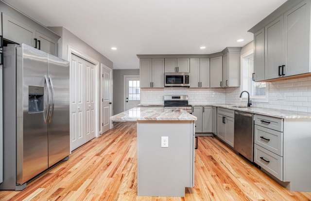 31 Milton St. unit: 1