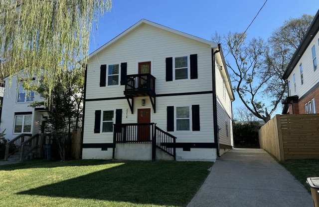 Great 4BR 3.5 Bath in Nashville