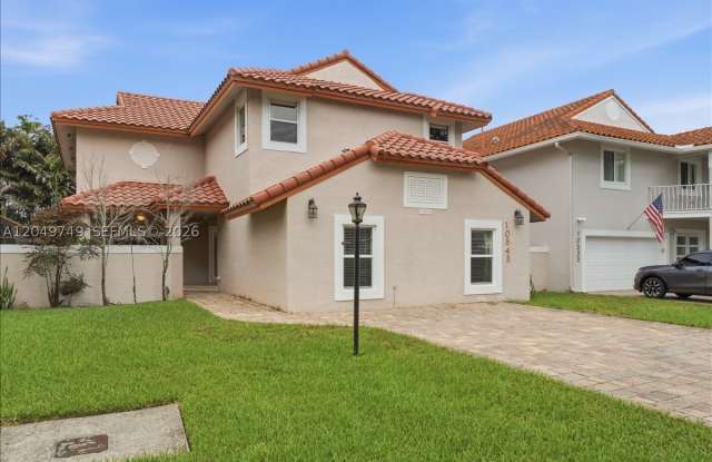 10545 NW 43rd Ter