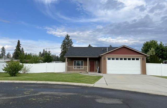 601 South Stevens - 601 South Stevens, Deer Park, WA 99006