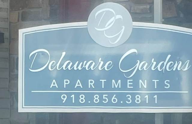 5104 S. Delaware Place - 5116 S. Delaware Pl. Apt 2