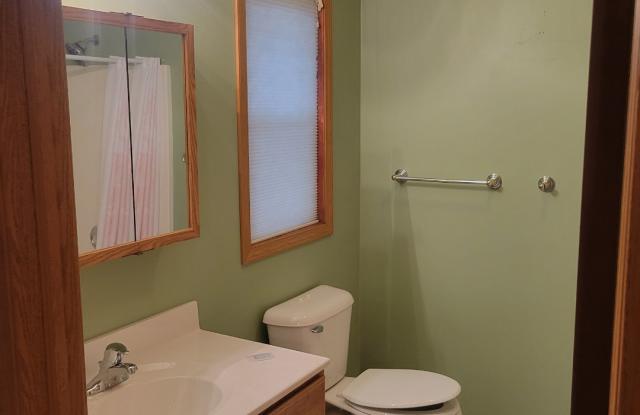 Photo of 490 North Ave