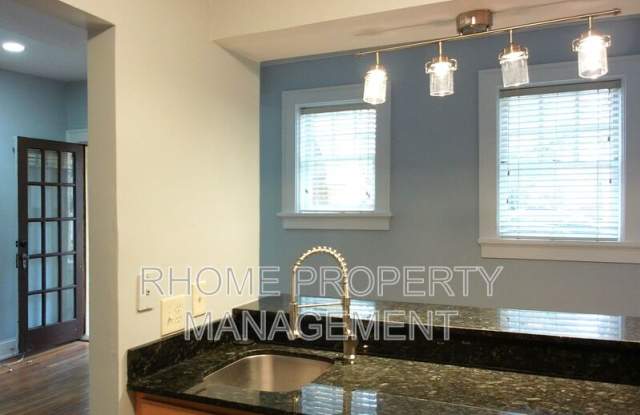 2855 Peachtree Road NE