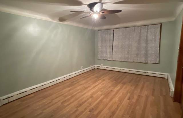 5143 South Rockwell St.