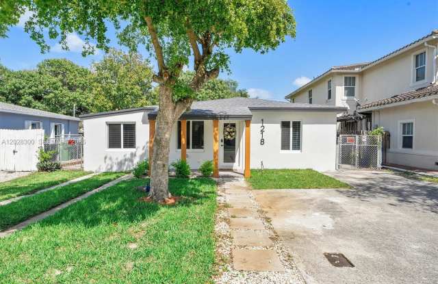 1218 NW 2nd Ave