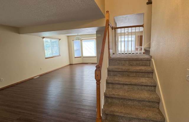 Charming 5 Bed 3 Bath House