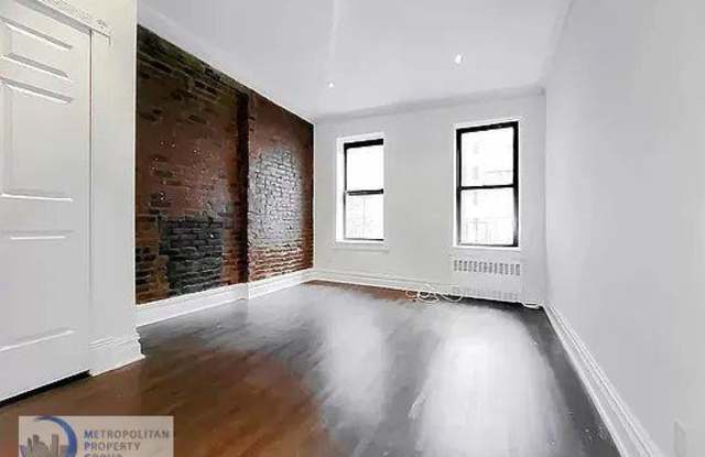 242 E 75TH ST.
