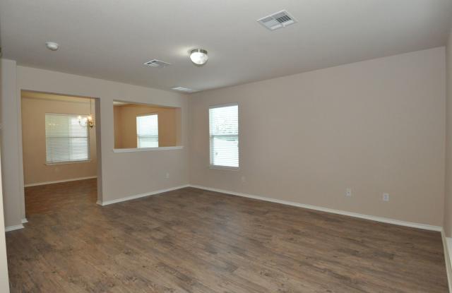 Great Neighborhood! Minutes to Cedar Park Shopping Areas