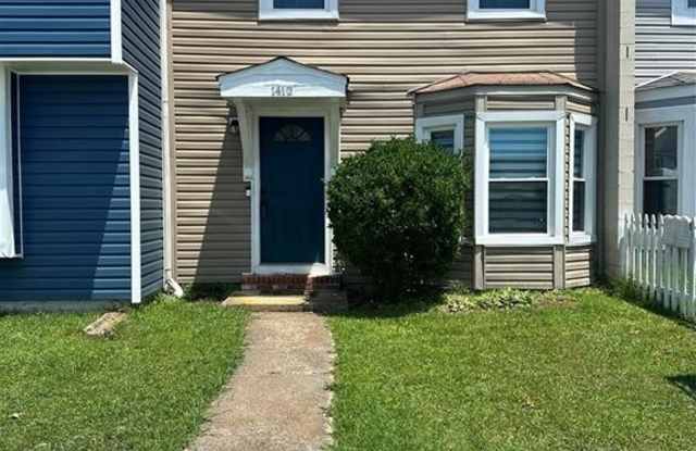 1412 sangaree Circle