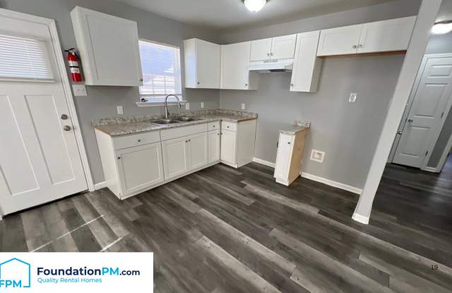 2552 Derbyshire Avenue