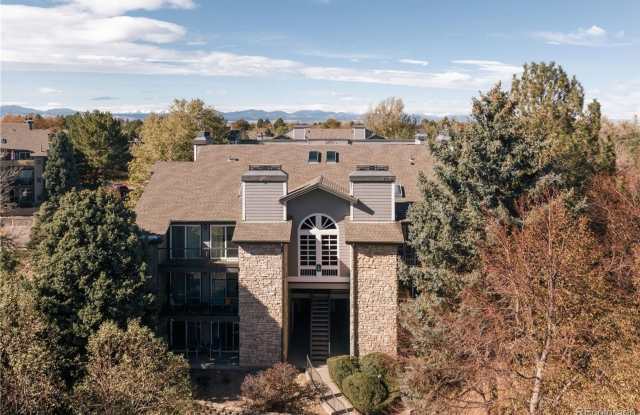 Charming 2BR Condo in Denver