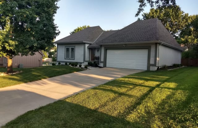 13305 W. 111th Terrace - 13305 West 111th Terrace, Overland Park, KS 66210