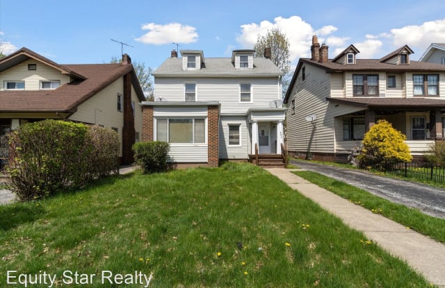 3361 BEECHWOOD AVE - 3361 Beechwood Avenue, Cleveland Heights, OH 44118