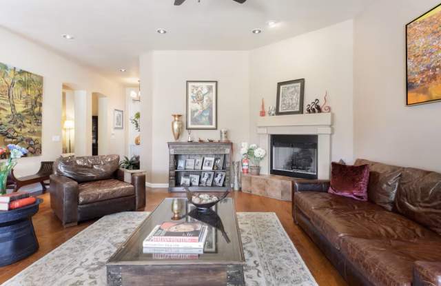 22202 North 44th Place