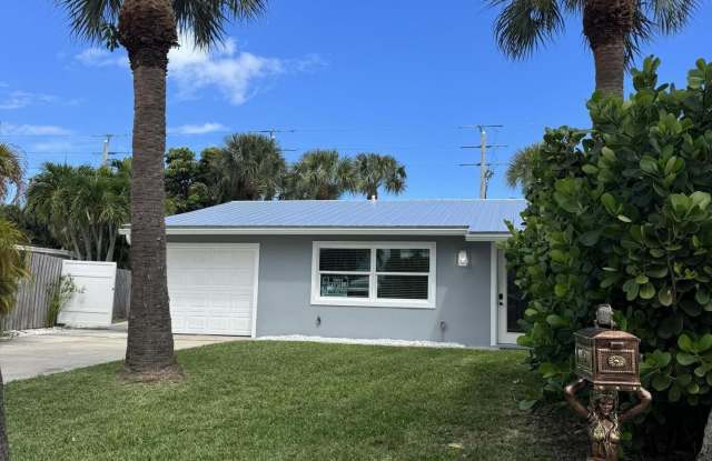 Photo of 110 N LAS OLAS DRIVE