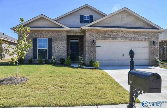 307 Ivyleaf Drive