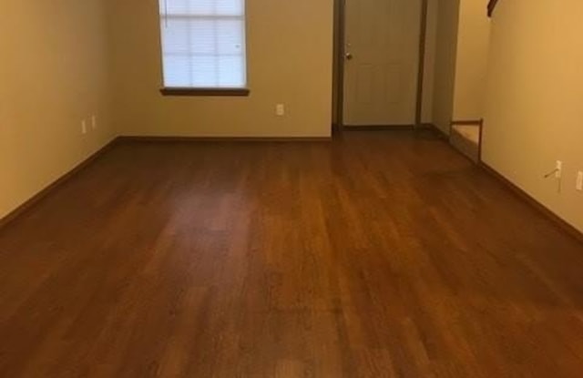 4202  SW Chapelstone  AVE Unit #3