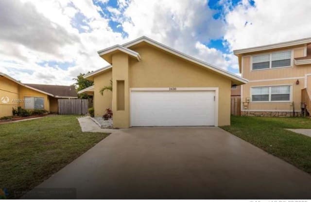 2430 SW 80th Ter - 2430 Southwest 80th Terrace, Miramar, FL 33025