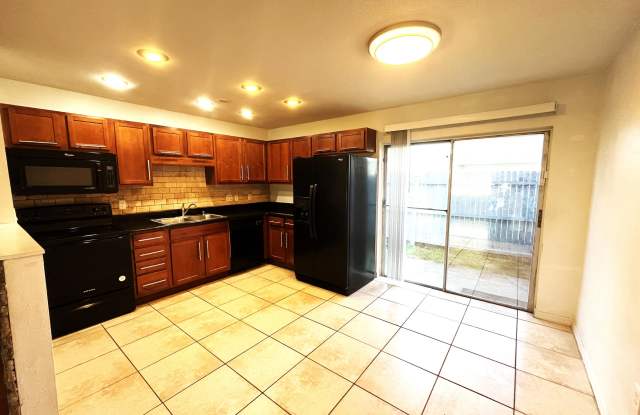 1918 South Conway Road - 1Unit 4