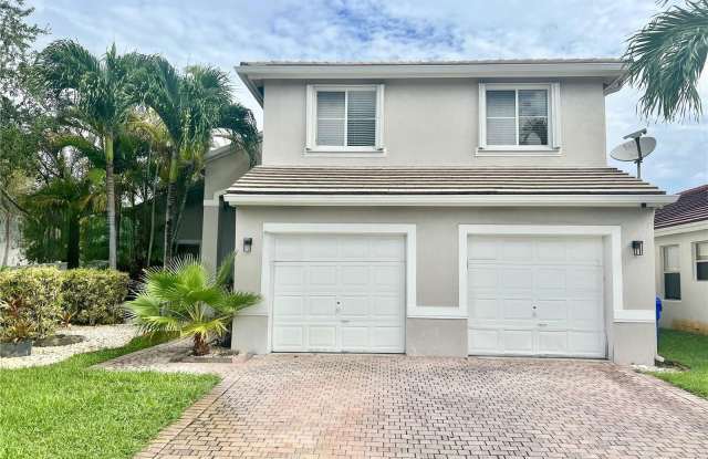 Photo of 3381 Southwest 51st Street