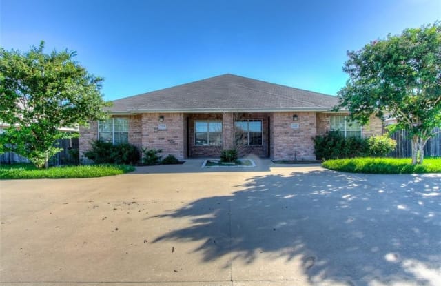 2327 Antelope Lane - 2327 Antelope Ln, College Station, TX 77845