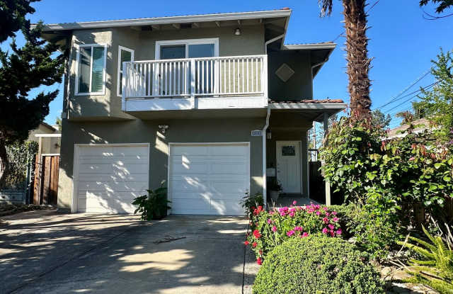 Available December 1st! 5 Bedroom 3 Bath Union City GEM!