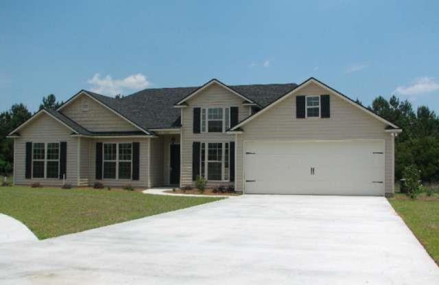 Charming 3/2 Home with 2-Car Garage in Moulton Branch Neighborhood! - 5627 Fontana Road, Valdosta, GA 31601