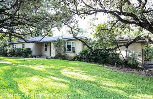 730 Corona - 730 Corona Avenue, Alamo Heights, TX 78209