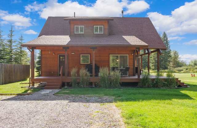 Luxury A-Frame Cabin in Columbia Falls — Near Glacier National Park